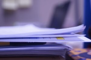 債務整理を会社員が行う際に向いている方法の比較は？